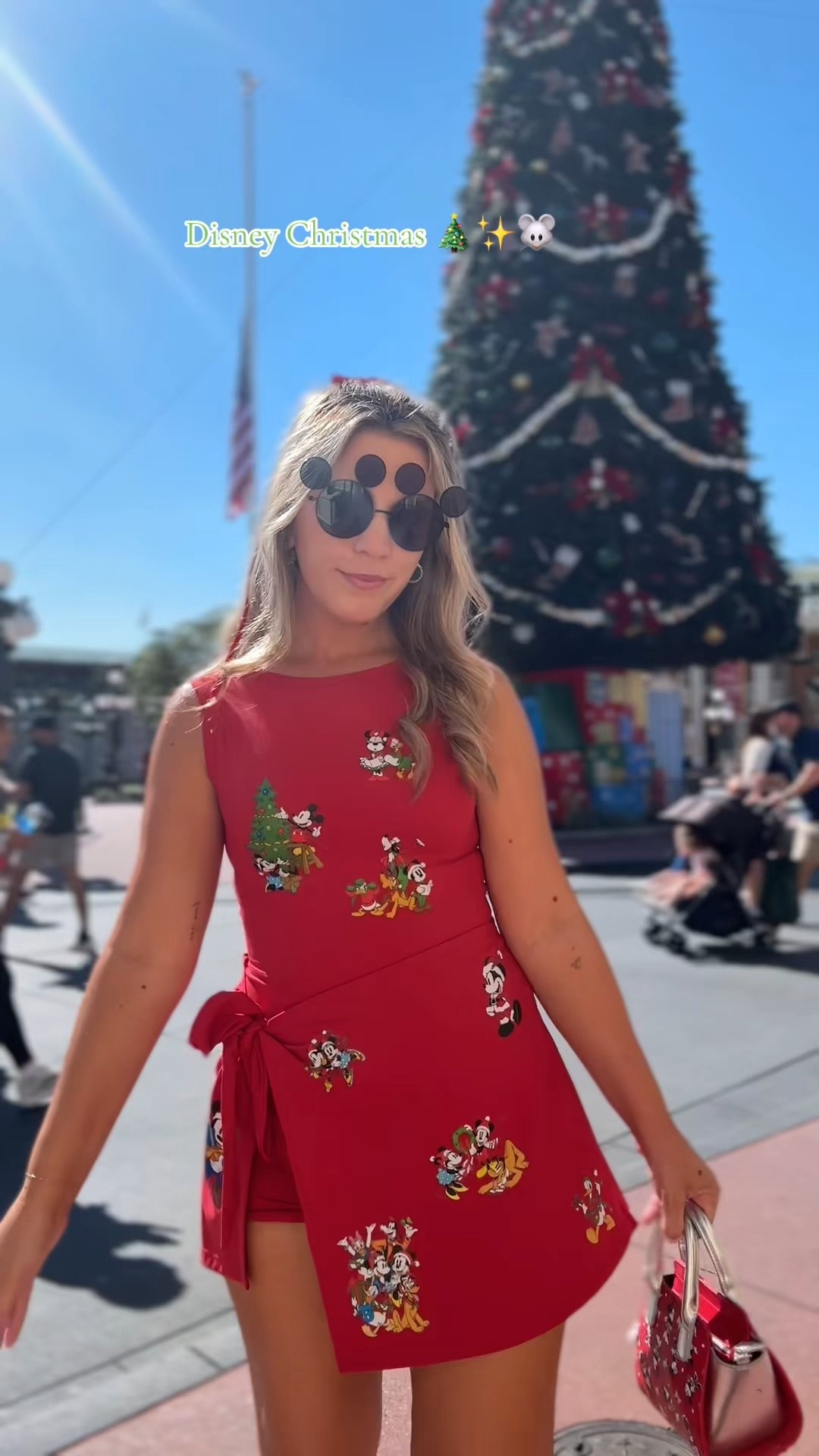 Perfect Disney outfit for your Disney Christmas trip!!

#LTKHoliday #LTKSeasonal