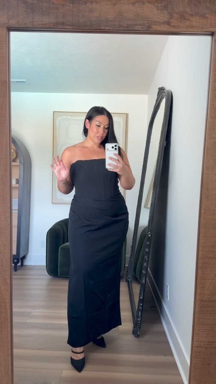 This dress is so comfortable perfect for a wedding! Size: 14 in the halter dress, mini dress, and strapless draped dress Size: 12 corset top, corset dress, square neck dress, red midi dress

showpo, showpo wedding guest dress, summer dresses, summer style, fall dresses, midi dress, strapless dress, off the shoulder dress 

 #LTKSeasonal #LTKMidsize