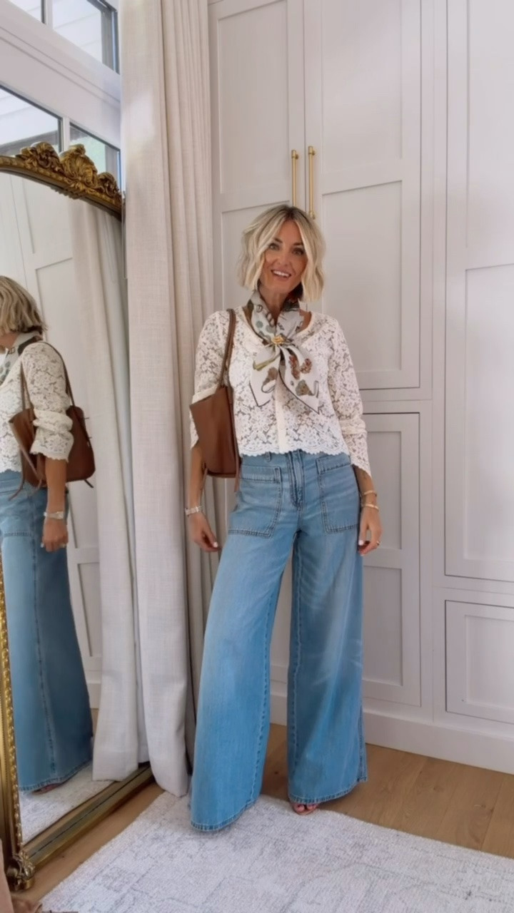 How chic is this fall look?! Both this lace cardigan & these jeans are on sale this weekend! Wearing XS/2!

Loverly Grey, Loft, chic fall looks, Target, wide leg jeans, Labor Day sales

#LTKSeasonal #LTKSaleAlert