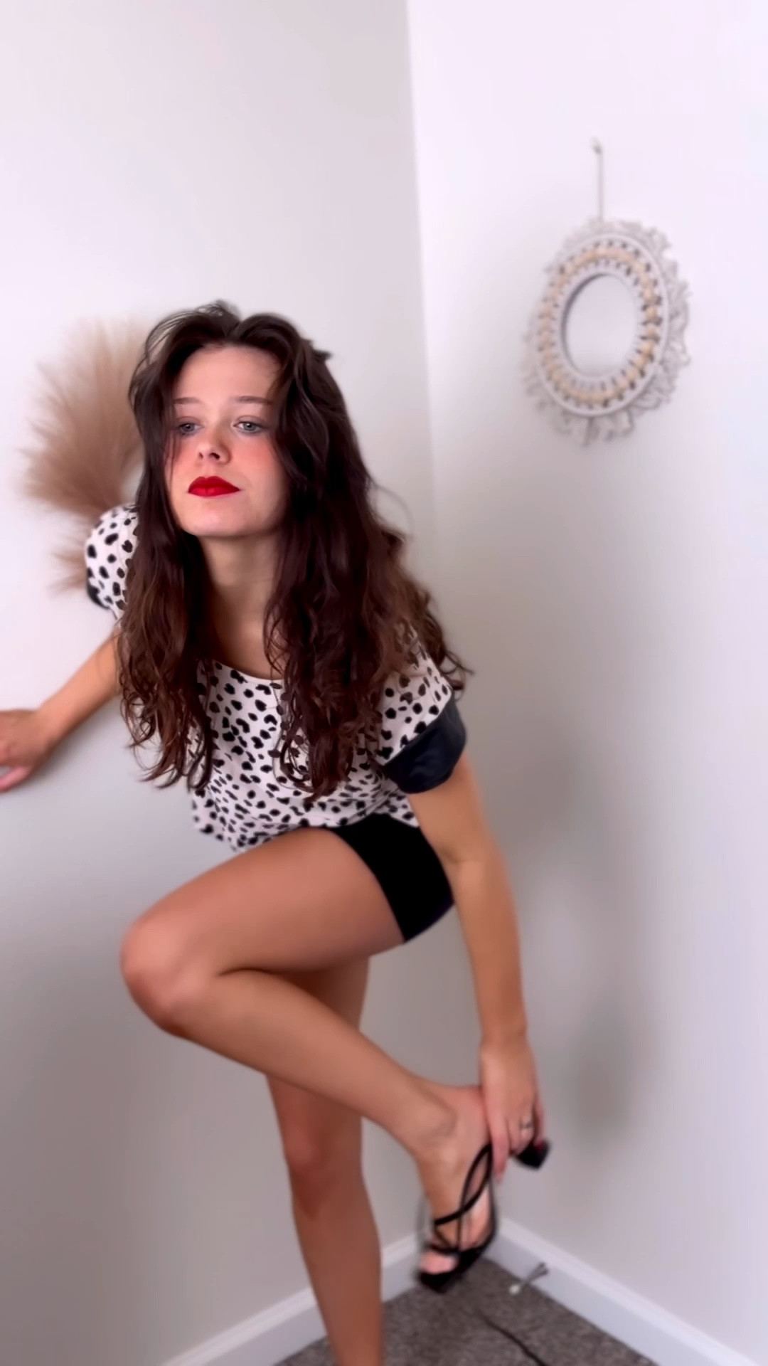 Red lip safe business casual🍒💋

#LTKgrwm #LTKWorkwear #LTKootd