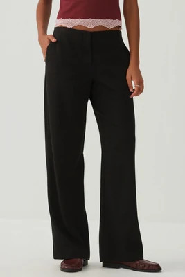 Mid Rise Wide Leg Trouser | Ardene Canada