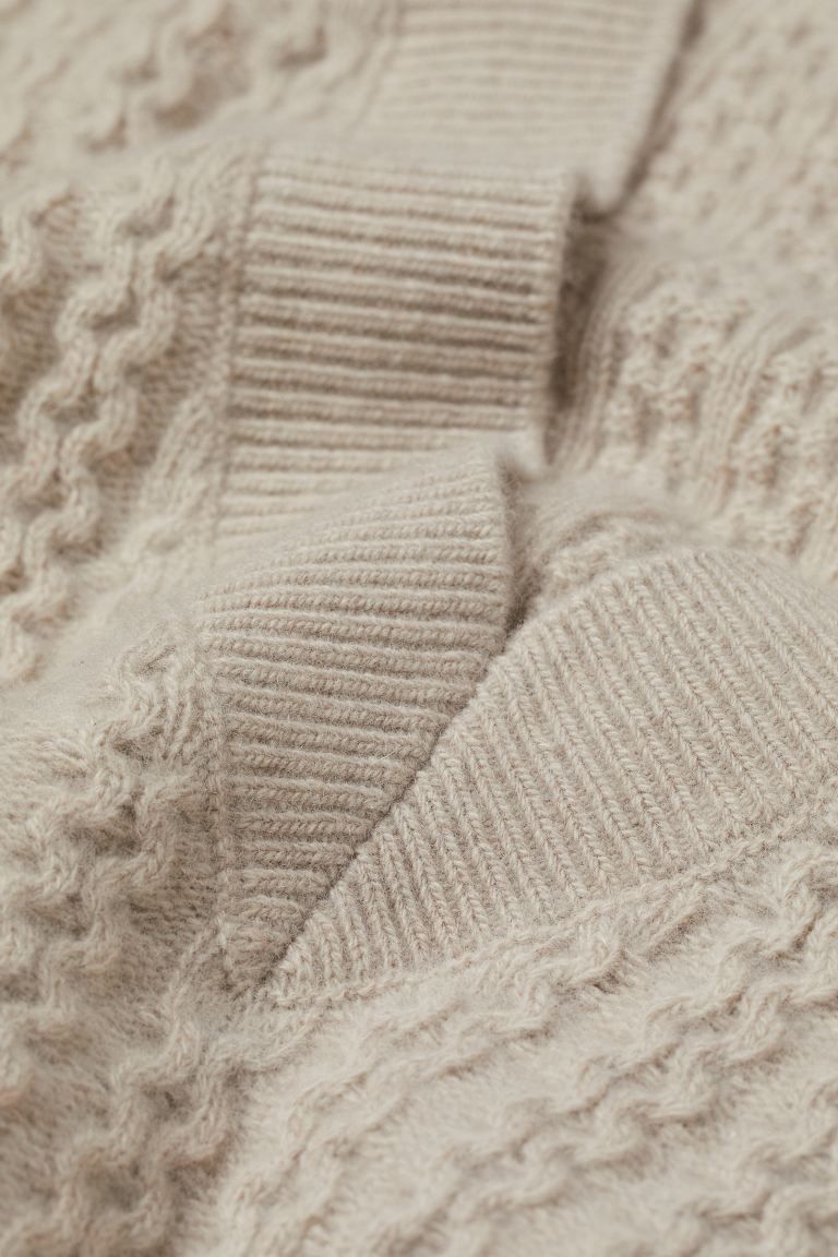 Cable-knit wool sweater vest | H&M (UK, MY, IN, SG, PH, TW, HK)