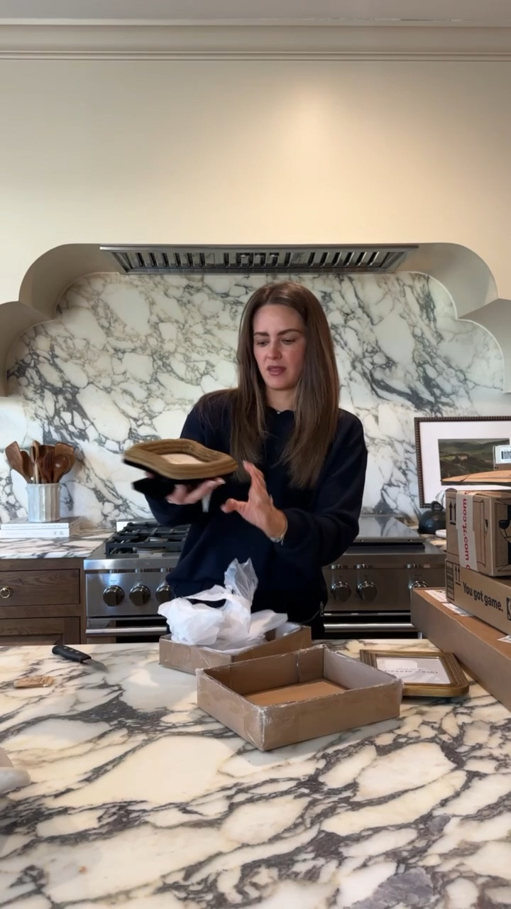 UNBOX WITH ME ✨
Some fun new decor & new things to try! 

*Alice is the wellness brand for the mushroom chocolates - I got the day & night duo to try!


#LTKBeauty #LTKSaleAlert #LTKHome