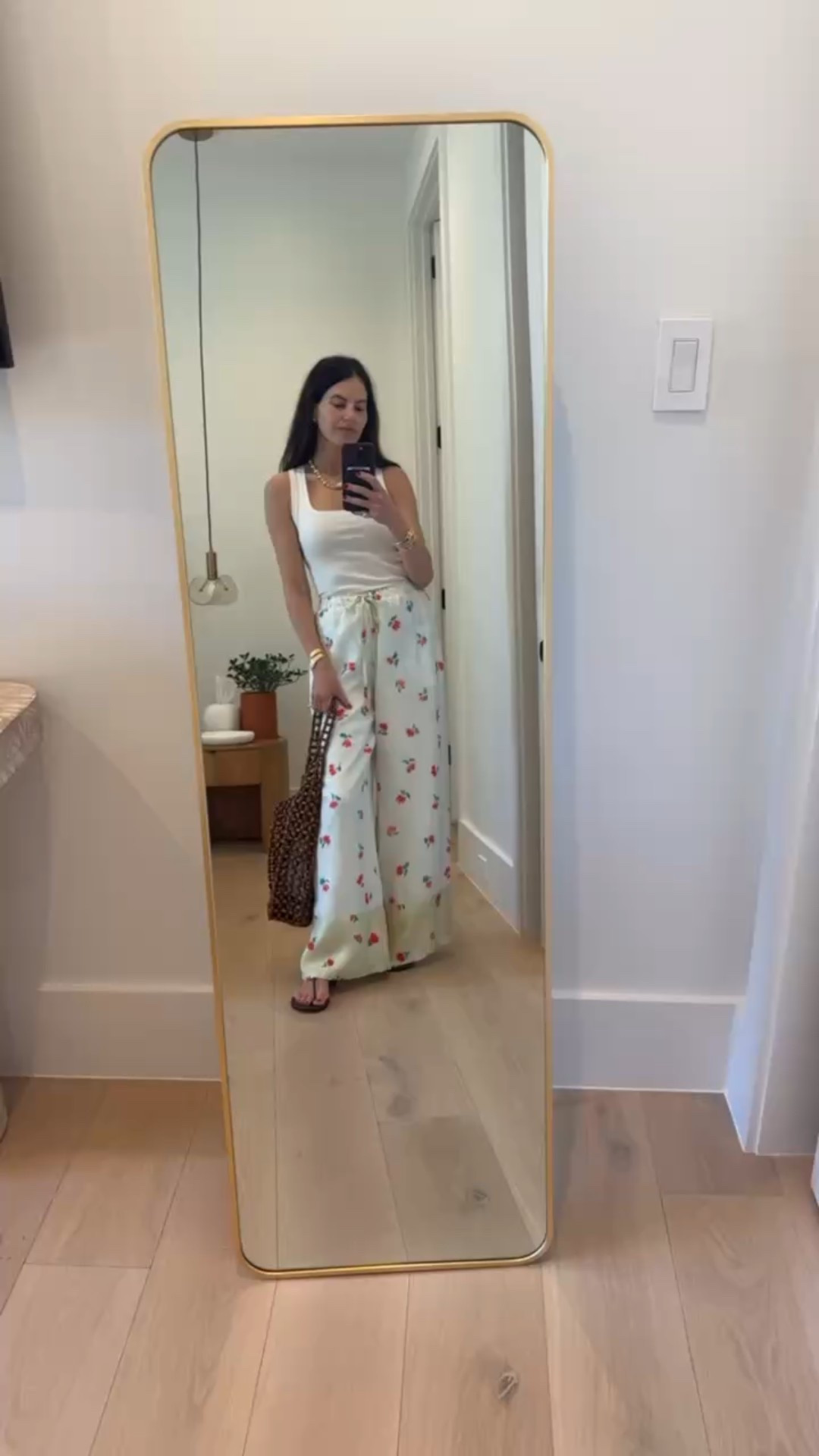 Women’s spring outfit! 

Women’s fashion, spring fashion, spring style, spring outfits, spring outfit inspo, summer outfit inspo, summer outfits, trendy fashion, chic style, mom style, Miami style 




#LTKSeasonal #LTKStyleTip #LTKOver40