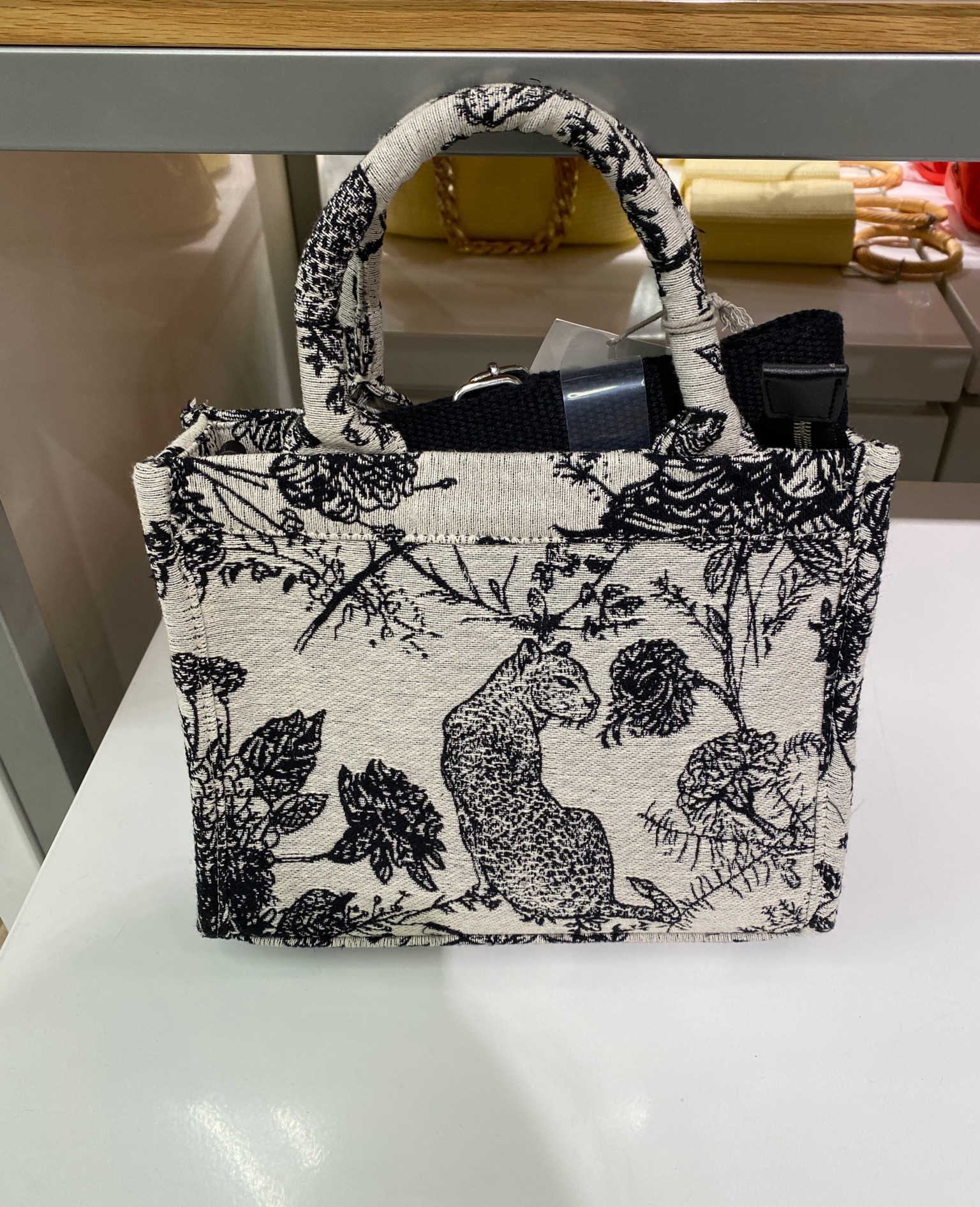 Crossbody bag. Mini tote bag. Handbags. This bag is so cute. Everyday essentials size. Comes with detachable crossbody strap. Material looks and feels more expensive  

#LTKitbag #LTKfindsunder50 #LTKover40

Follow my shop @ahintofglameveryday on the @shop.LTK app to shop this post and get my exclusive app-only content!

#liketkit 
@shop.ltk
https://liketk.it/4Fb9U