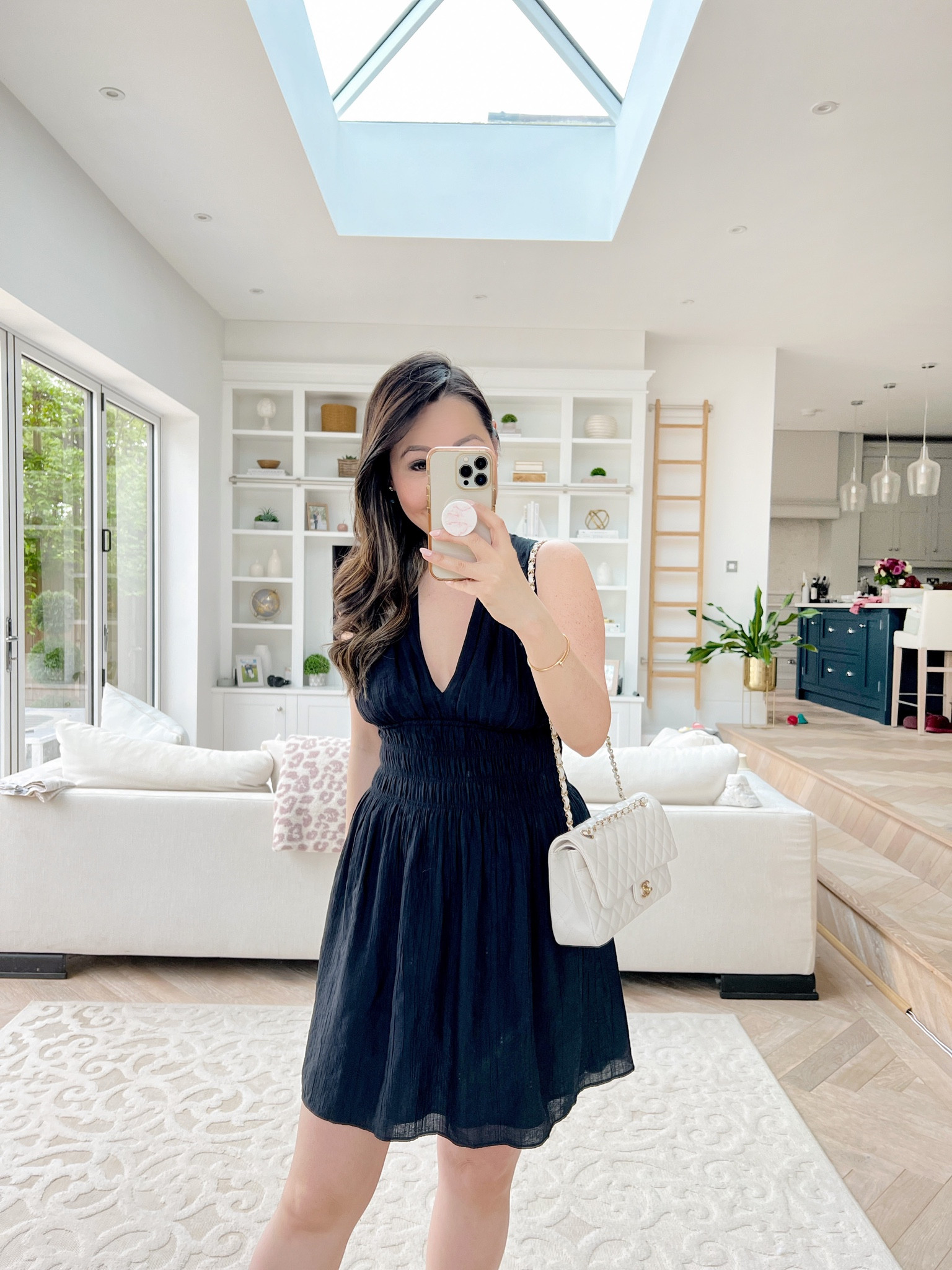 The perfect little black mini dress! I got the tall version since I’m 5’7” and it fits perfectly 😍