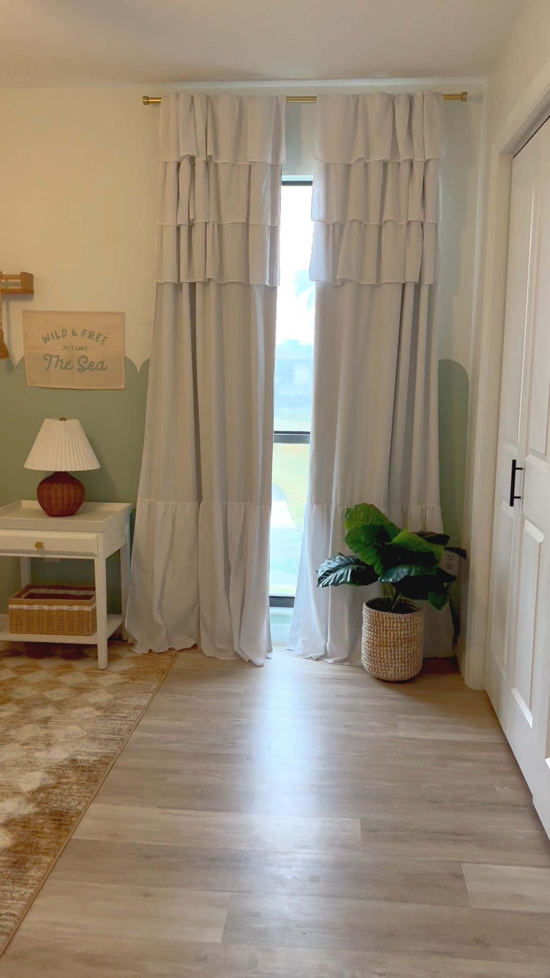 Coastal kids room

Bunk beds, gender neutral kids room, coastal bedroom decor, boho bedroom decorr

#LTKHome