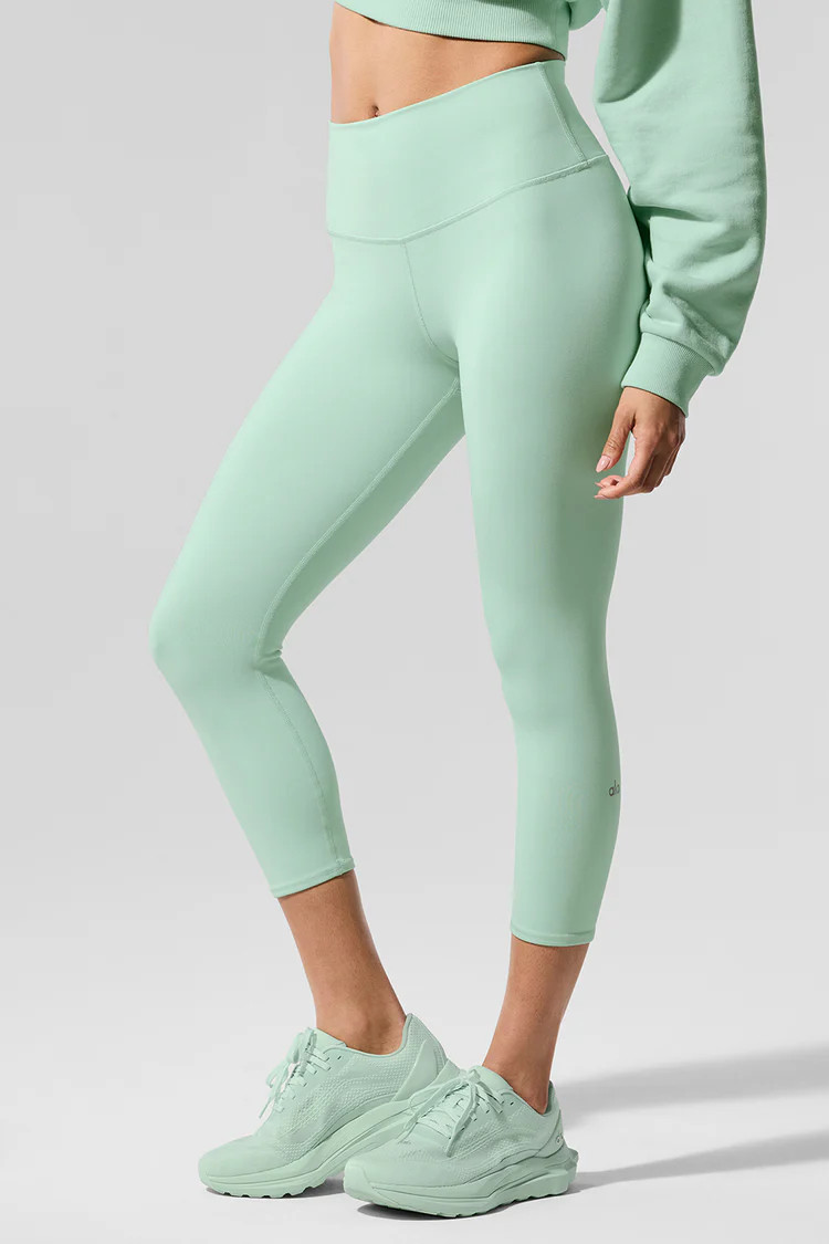 High-Waist Airbrush Capri | Alo Yoga (US)
