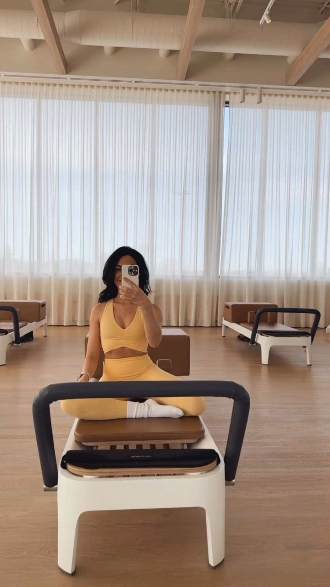 Pilates reformer dans ce superbe kit Aritzia! 💛

#LTKcanada #LTKpetite #LTKfitness