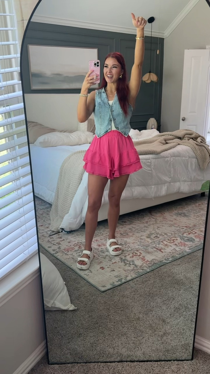 Who am I anymore?! Fully dressed and accessories?! 

#LTKSeasonal #LTKStyleTip #LTKSummerEdit