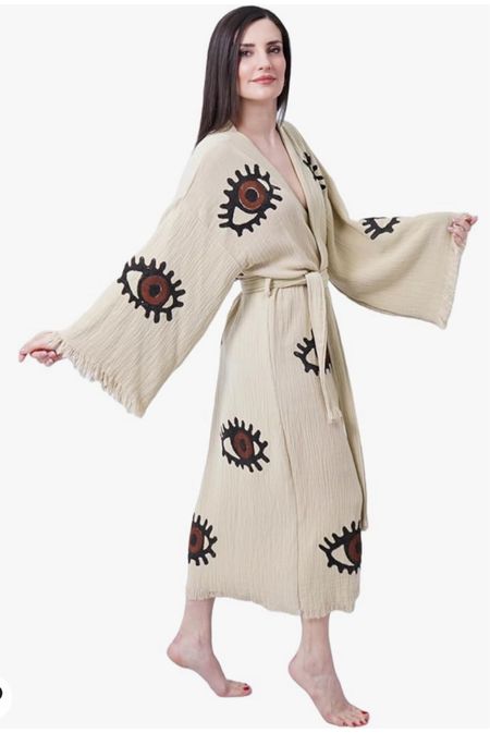 Women’s evil eye robe under $100

#LTKHome #LTKOver40