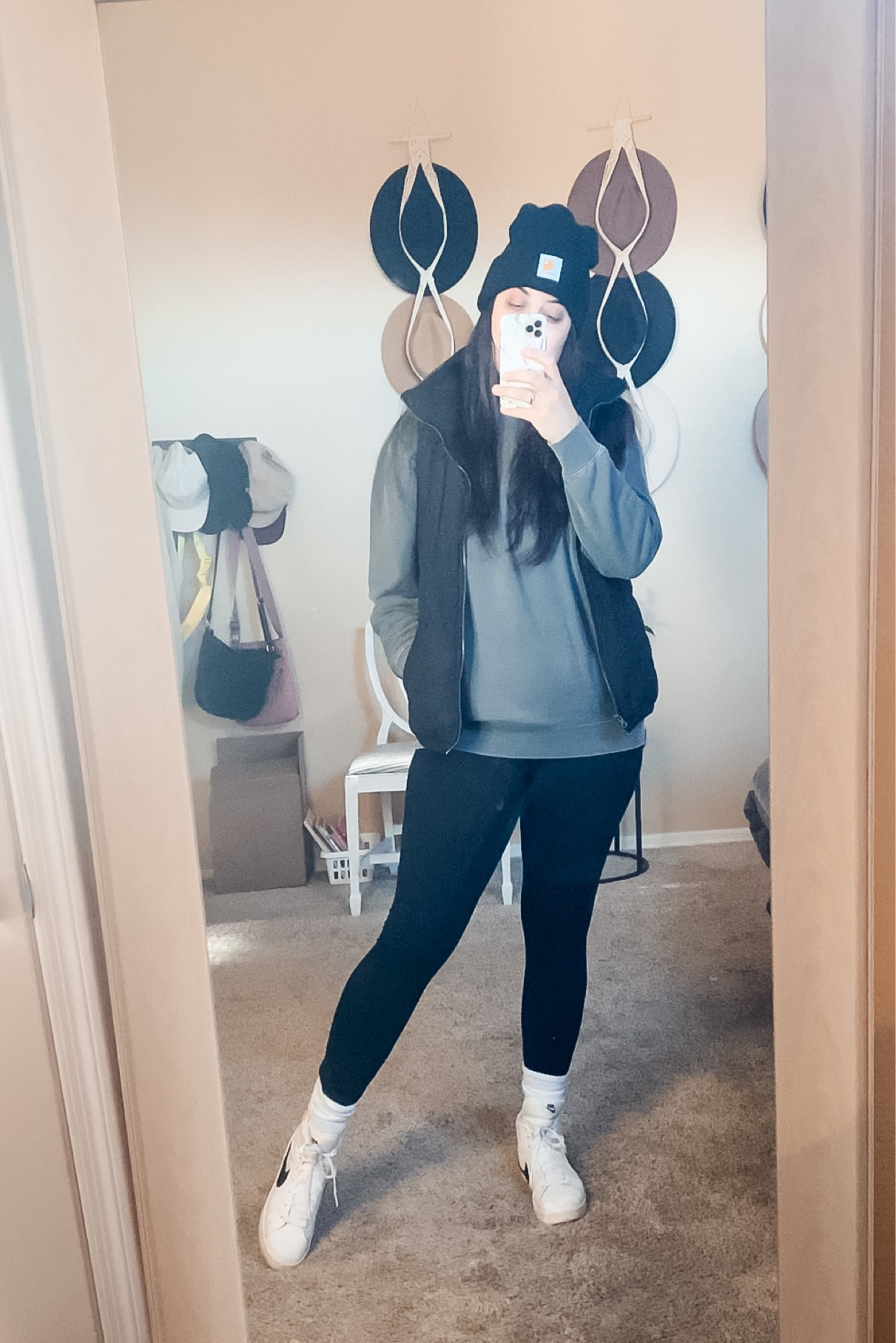 Cozy and cold 

#LTKHoliday #LTKfit #LTKSeasonal