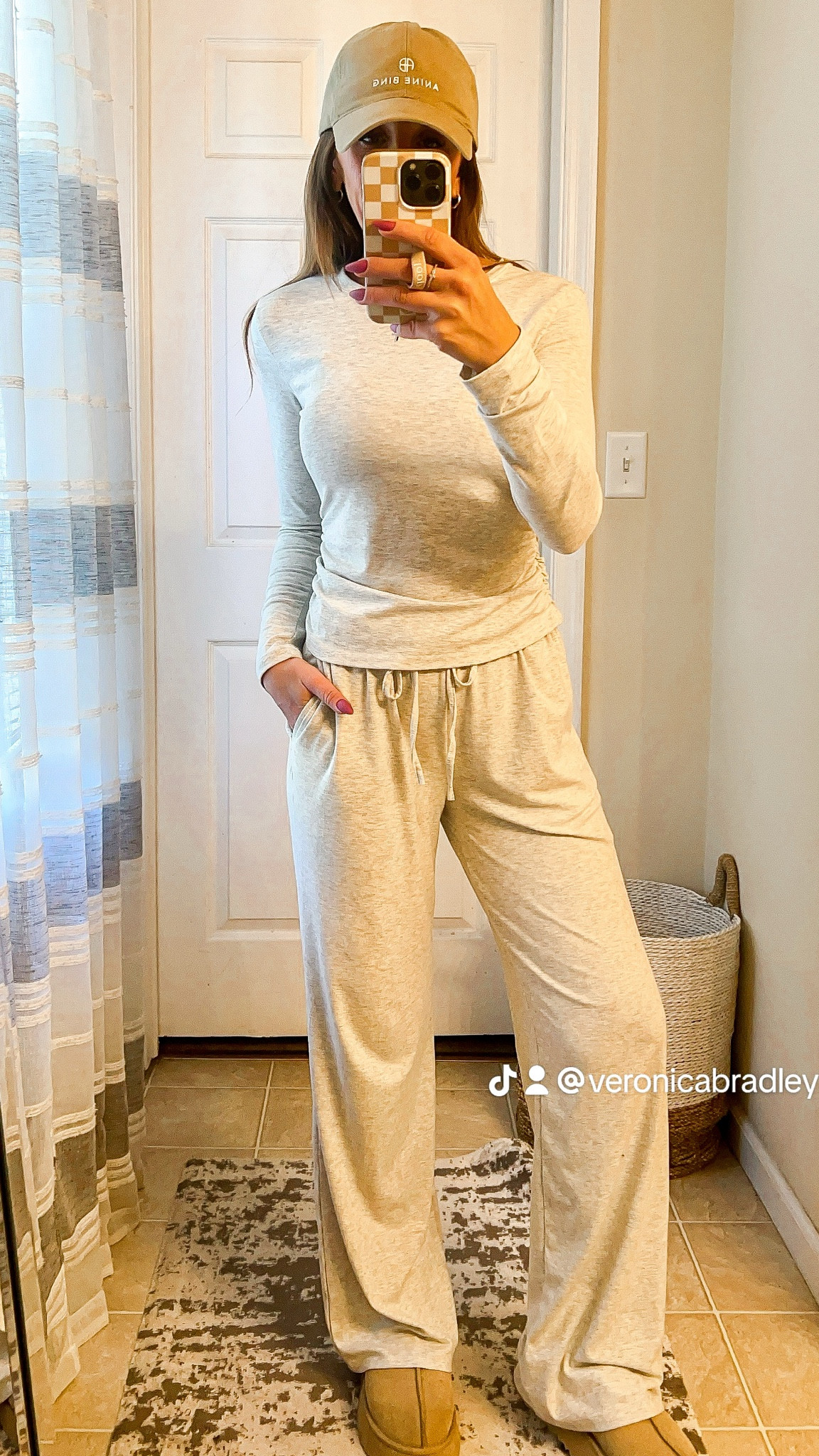 The best matching lounge set available for under $40! Feels so similar to Skims but for a fraction of the price 

Wearing size S (size down if between)

#LTKSeasonal #LTKActive #LTKFindsUnder50