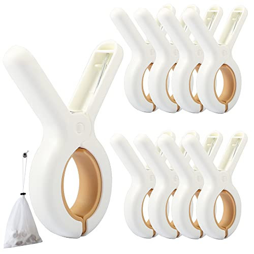 PAMISO 9 PCS Beach Chairs Towel Clips,Quilt Drying Clip, Plastic Clothespins, Strong Grip Holder to Dry Laundry on Clothesline and Hanging Rack (Small) | Amazon (US)