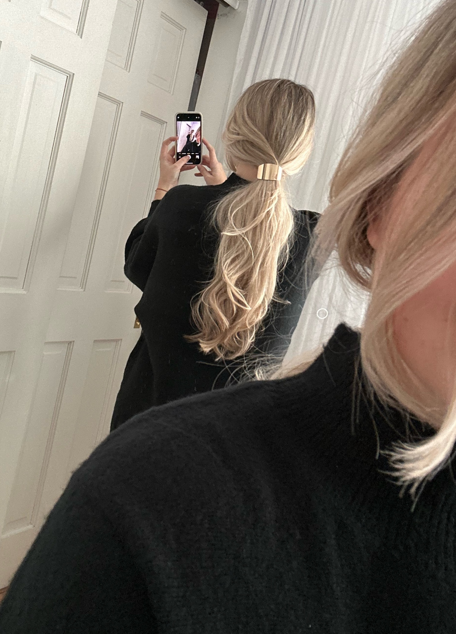 The most chic hair clip instead of hair ties that break your hair ✨

#LTKsalealert #LTKstyletip #LTKworkwear