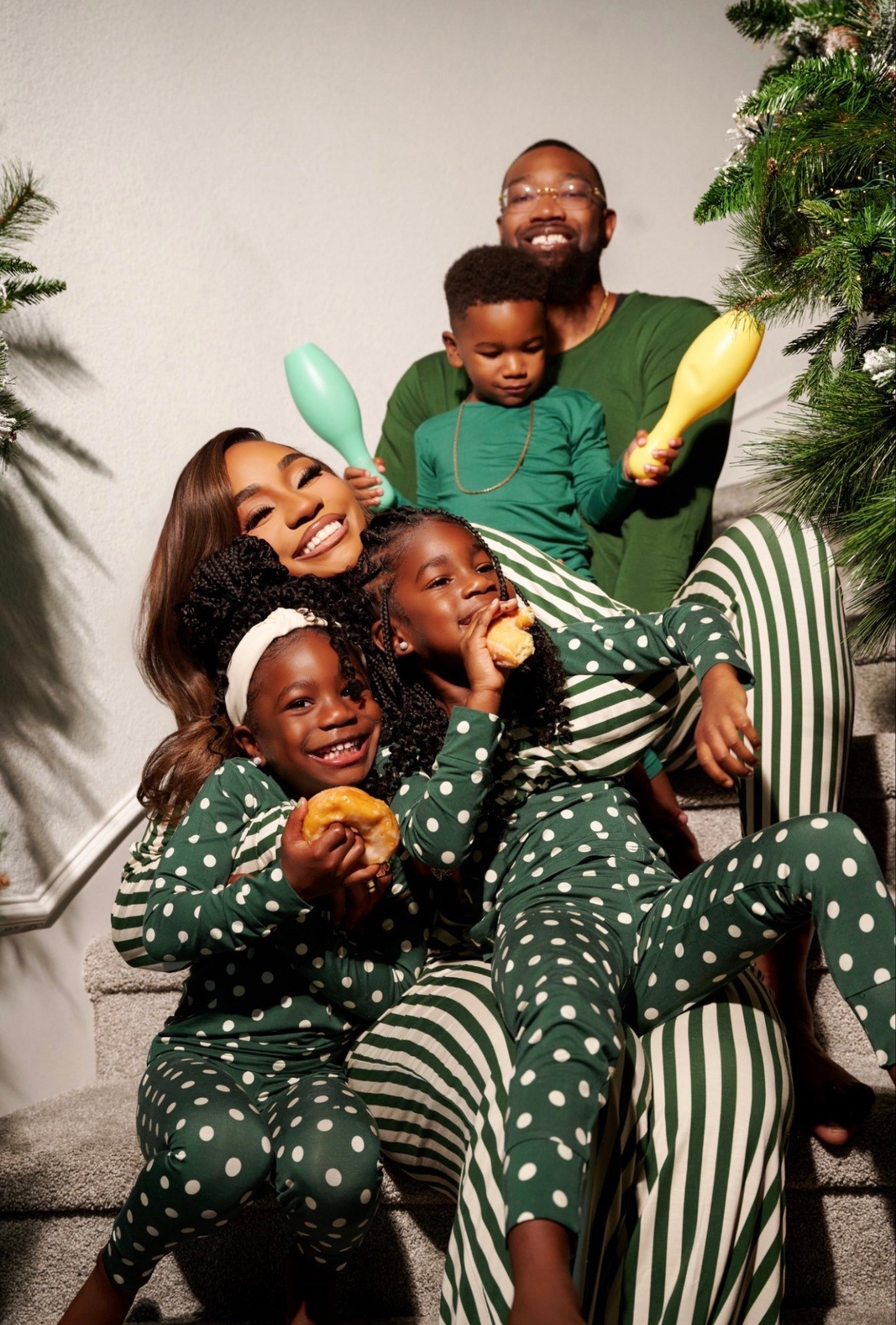 Matching family holiday pajamas! Mix and match styles!!



#LTKFindsUnder100 #LTKKids #LTKHoliday