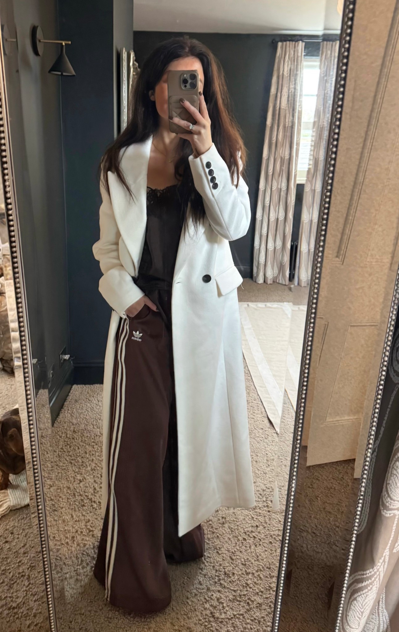 Adidas tracksuit styling

#LTKuk #LTKautumn #LTKwinter