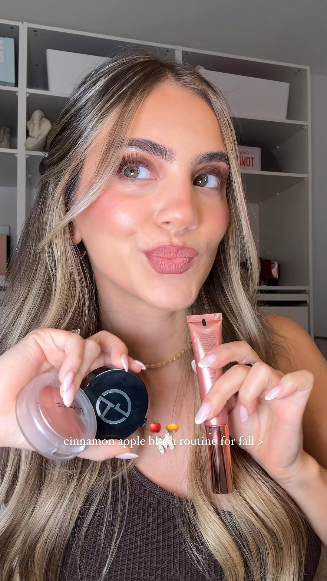 warm glowy fall vibes with what I’m calling cinnamon apple blush 🍂🤎🍎blend of a fresh and soft apple-red flush with a touch of spicy warmth for a multidimensional, glowy look.

All you need is a glowy pink, brown, and plum blush

Products used:

🍂 @charlottetilbury Blush Wand in Pinkgasm
🍂 @maccosmetics Glow Play Blush in Ginger Luck
🍂 @armanibeauty Luminous Silk Glow Blush in Mystery
🍂 @sigmabeauty F40 brush 
🍂 @hourglasscosmetics blush brush 

#fallblush #blushroutine #fallmakeuo #autumnmakeup #beautyvideos #makeupvideos #blushblindness #creamblush

#LTKBeauty #LTKSeasonal #LTKVideo