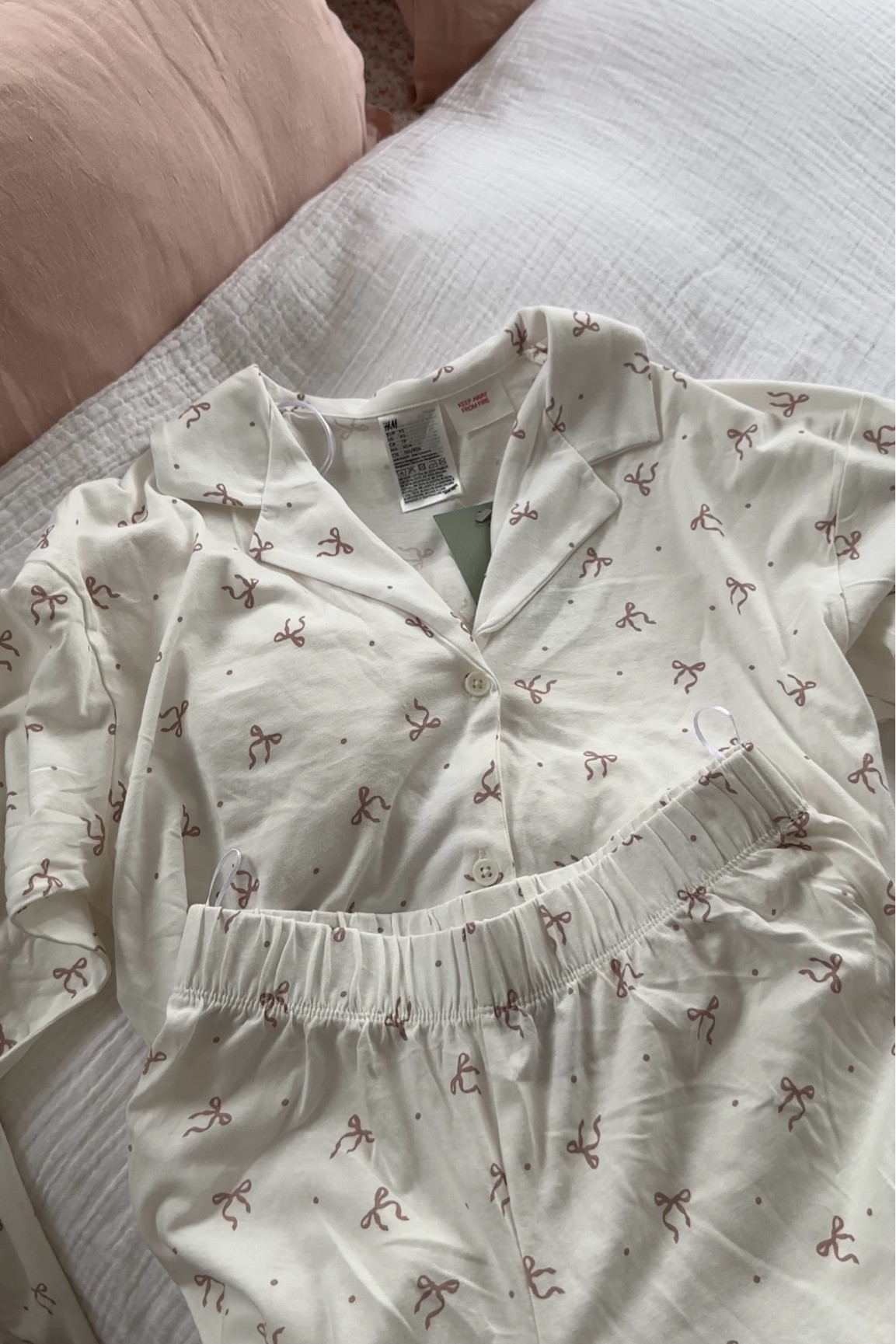 bow pyjamas for autumn/fall 🤍🎀

#LTKautumn #LTKuk #LTKhome