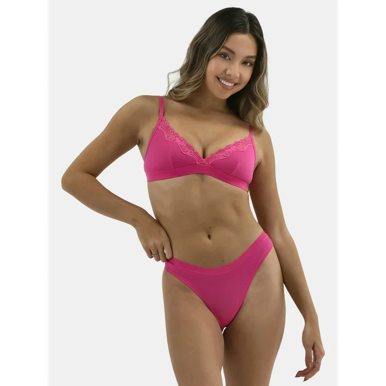 No Boundaries Fit Stretch Triangle Bralette with Lace, Women's XS - XXXL - Walmart.com | Walmart (US)