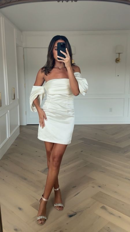 Bridal dress under $100! Size 4 - size up if between sizes or curvier on bottom! 





White dress, engagement party, bachelorette party, afterparty dress, bride to be, wedding dress 

#LTKstyletip #LTKunder100 #LTKwedding