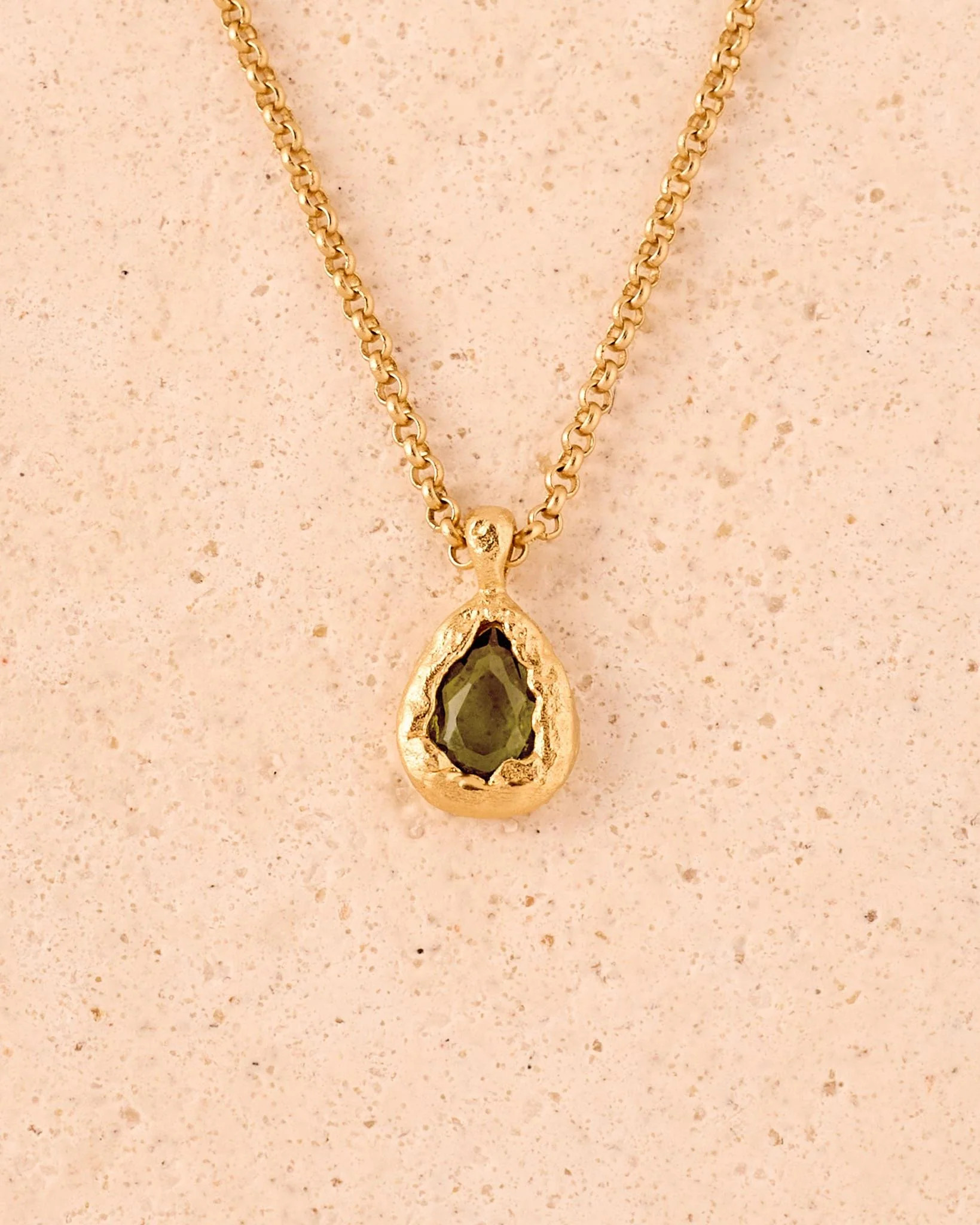 Lysia Dark Green Necklace | Agapée (US)