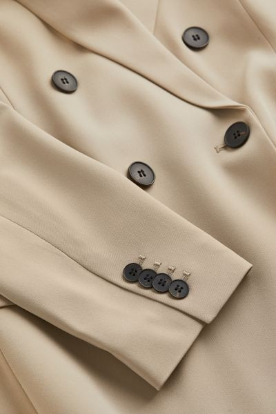 Double-breasted blazer | H&M (UK, MY, IN, SG, PH, TW, HK)