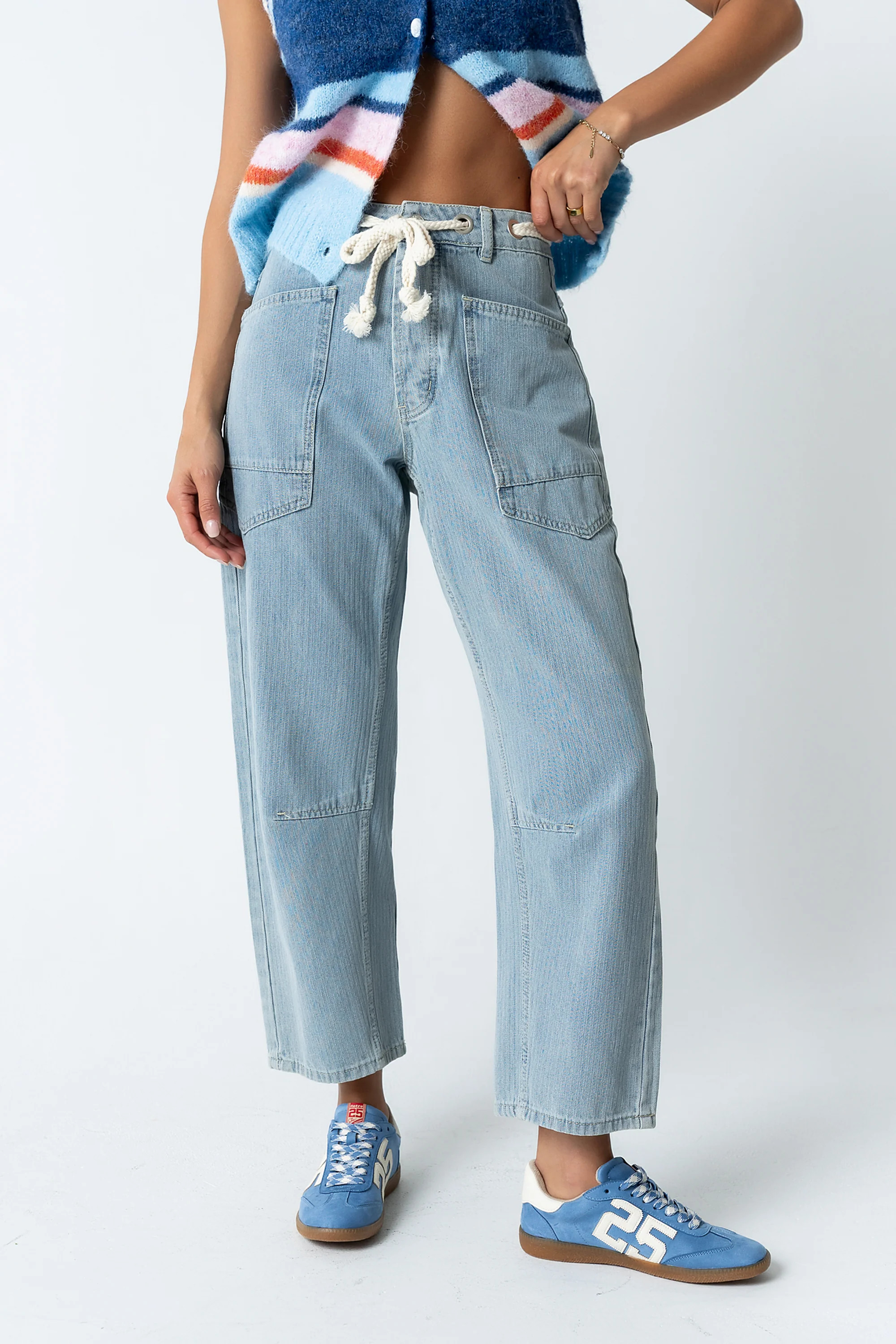 Jocelyn Barrel Jeans in Light Wash | Böhme US