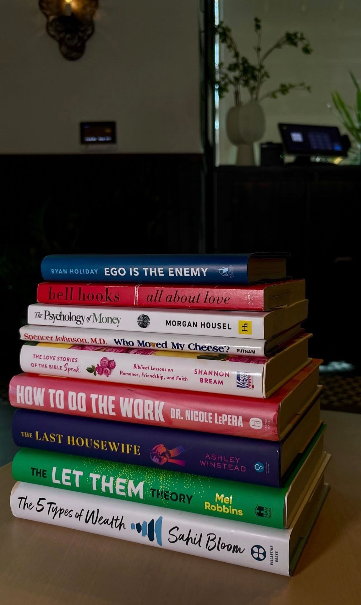 Booksgiving Vibes 🤎🧡

#LTKGiftGuide #LTKSaleAlert