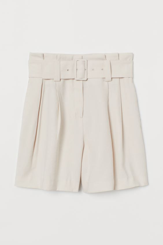 Paper bag shorts | H&M (UK, MY, IN, SG, PH, TW, HK)
