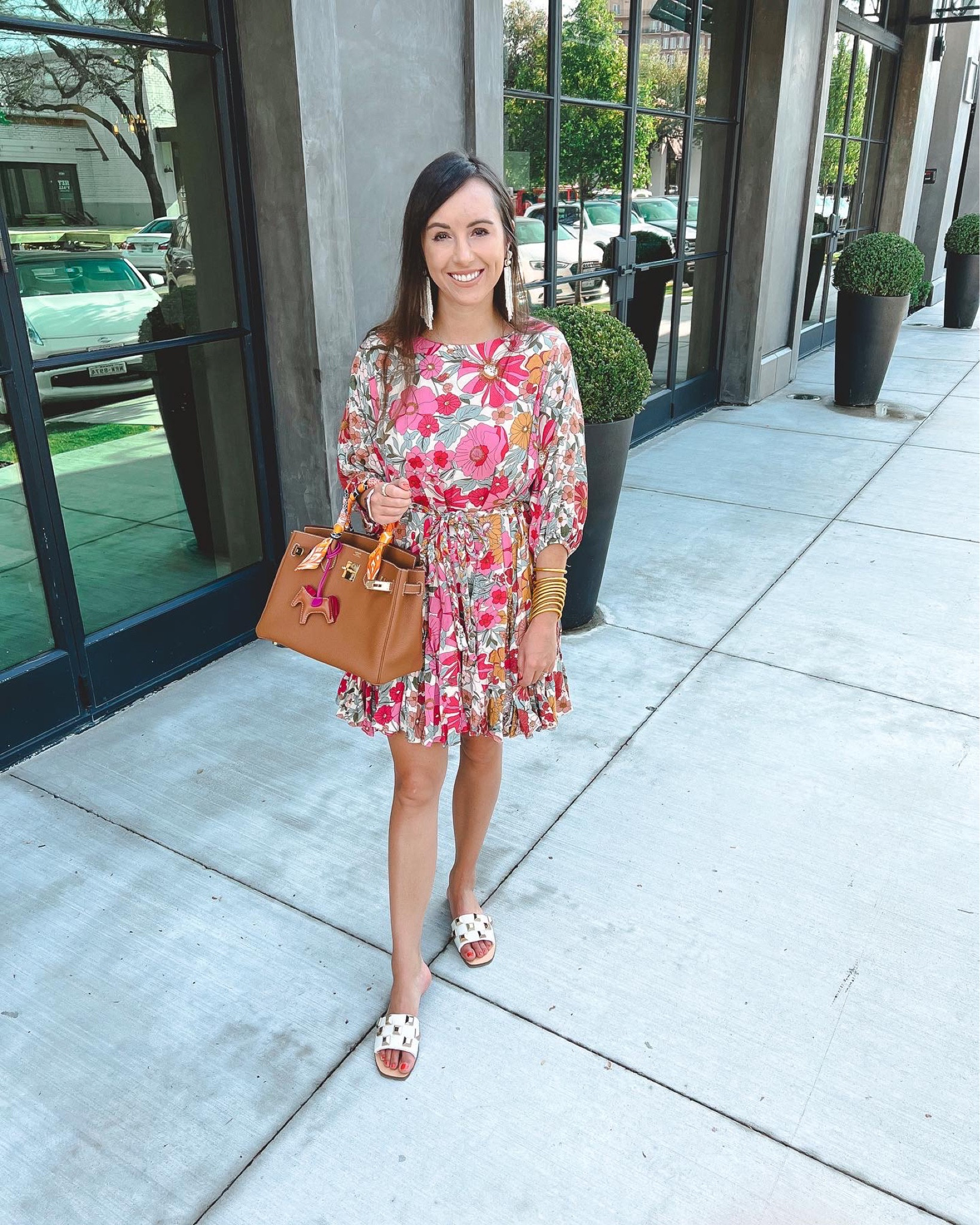 Date night dress outfit



#LTKSeasonal #LTKunder100 #LTKunder50