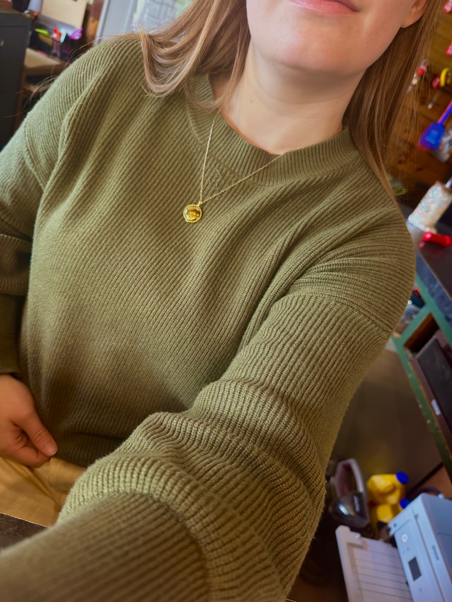 Olive Green Sweaters >>> 

I am wearing a Size Large. They come in so many colors! 
#LTKsweater 