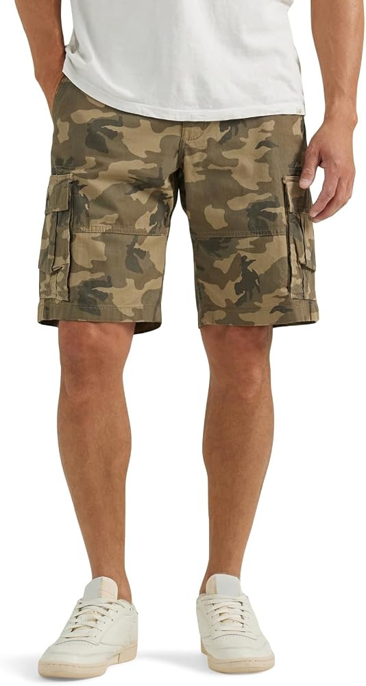 Lee Men's Extreme Motion Carolina Cargo Short | Amazon (US)