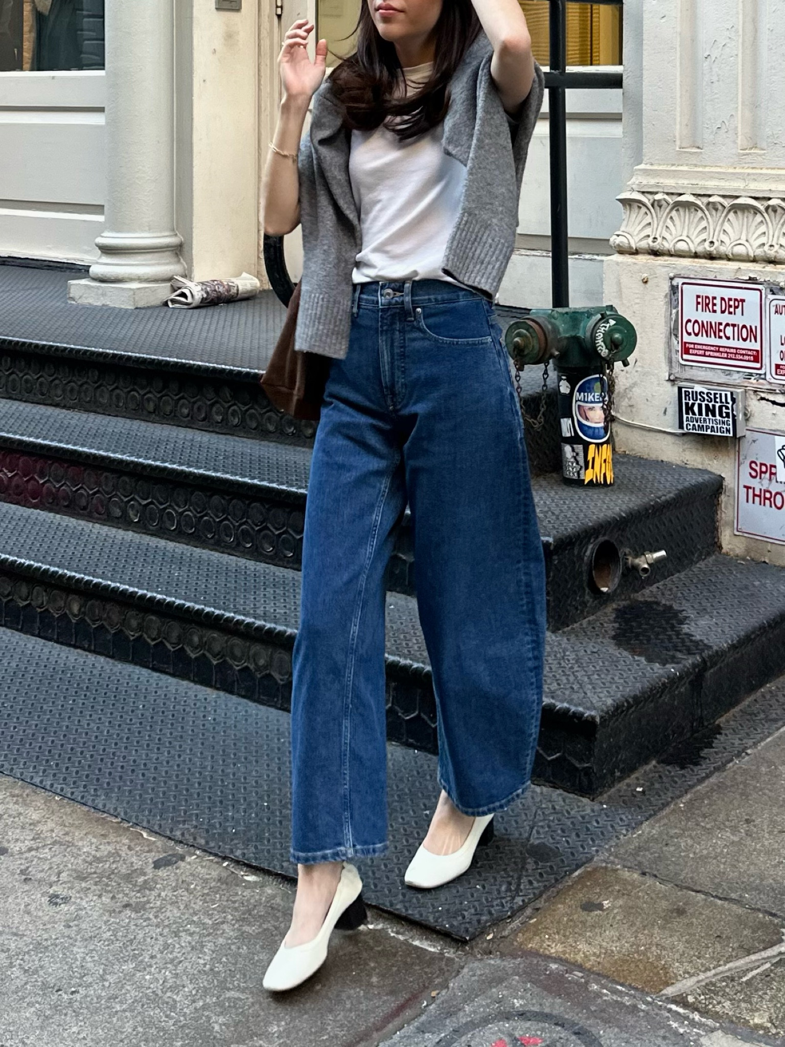 casual fall outfit 🤍 sweater: Zara, white tee: jcrew, jeans and white shoes: everlane

#LTKSeasonal #LTKShoeCrush #LTKStyleTip