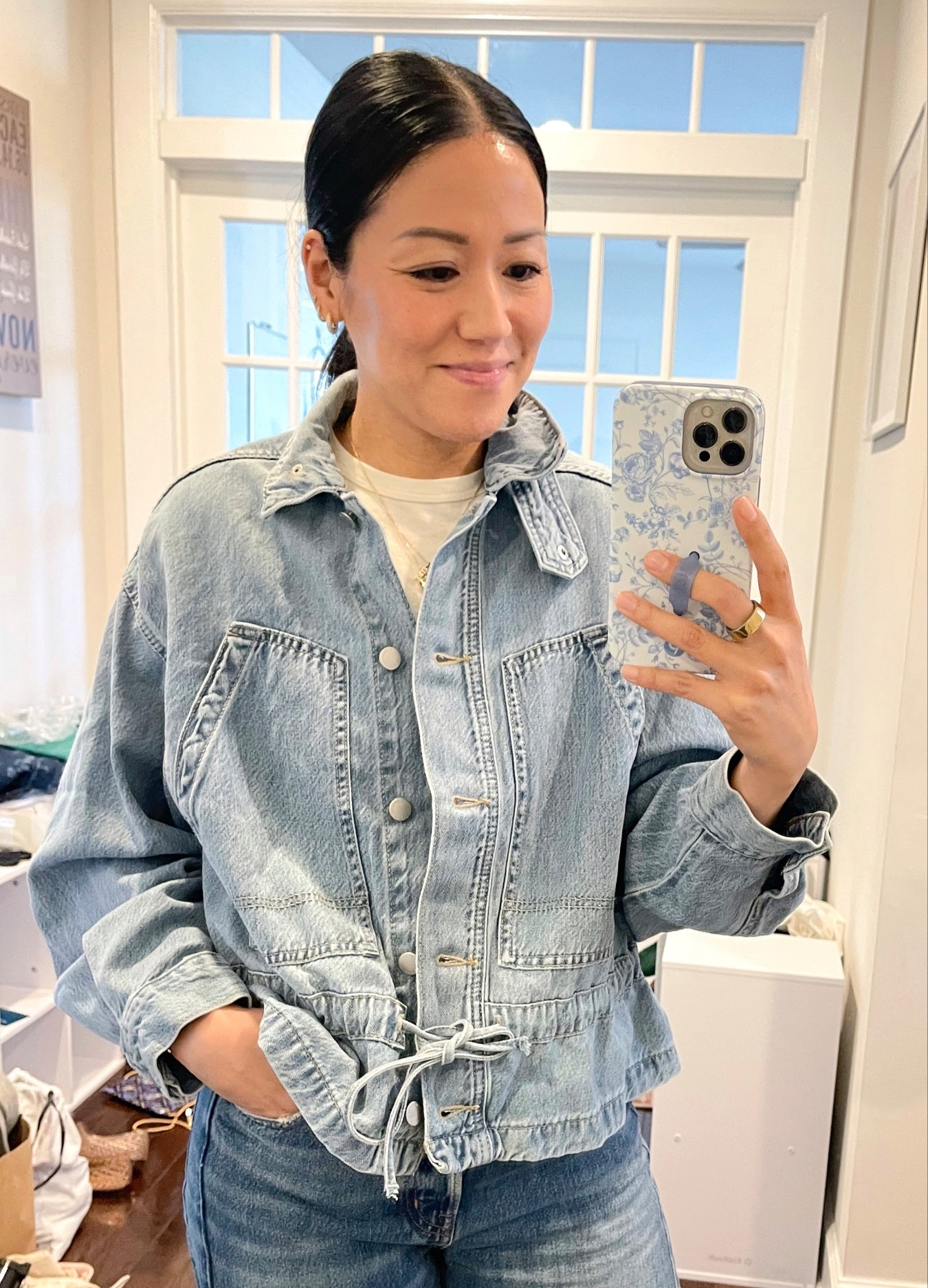 Size small



#LTKSeasonal #LTKSaleAlert #LTKOver40