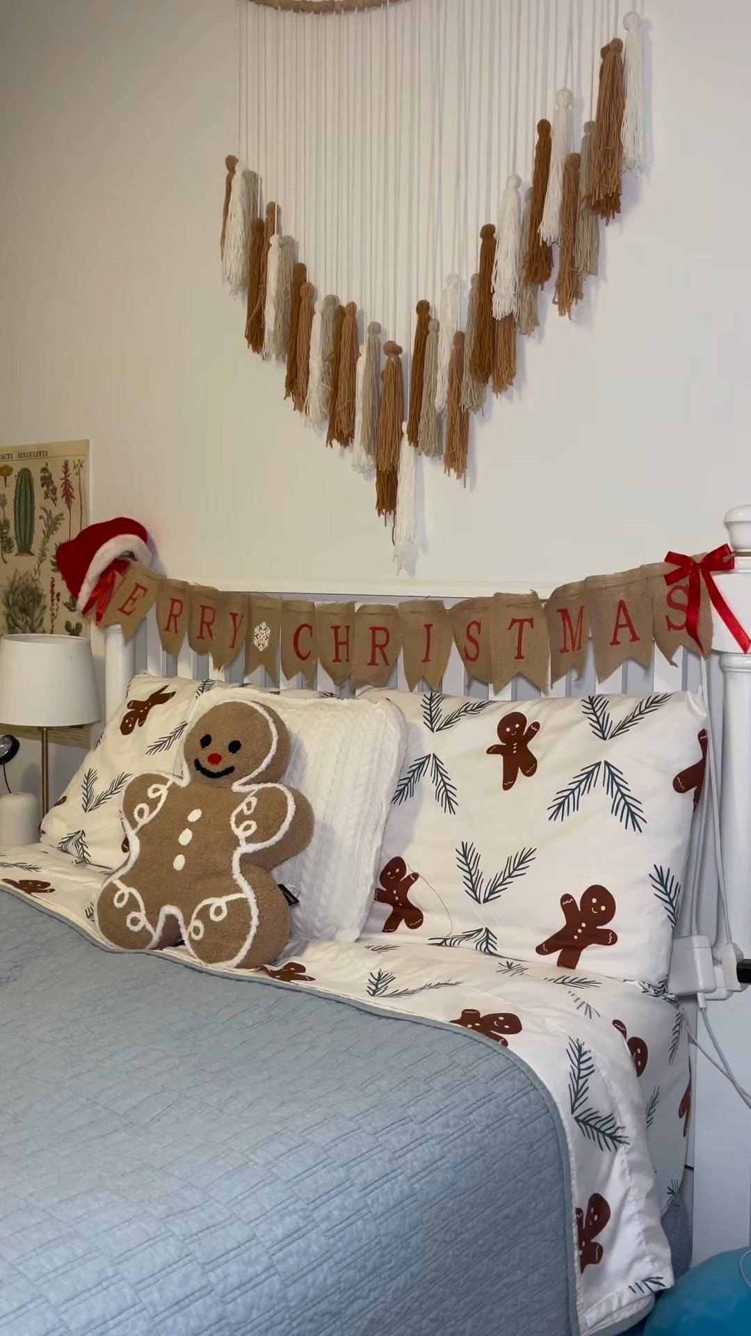 Christmas time is here!! Absolutely love decorating early for Christmas in my cozy pjs from Aeria! I’m obsessed with my new gingerbread sheets and pillow really pulling the room together! 

#LTKHome #LTKSeasonal #LTKHoliday