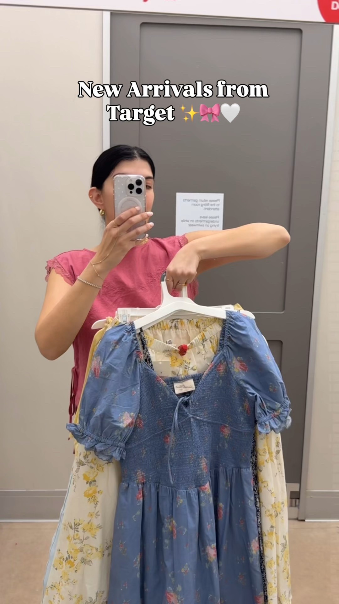 Obsessed with these new arrivals from @Target 

#LTKSeasonal #LTKootd #LTKMidsize