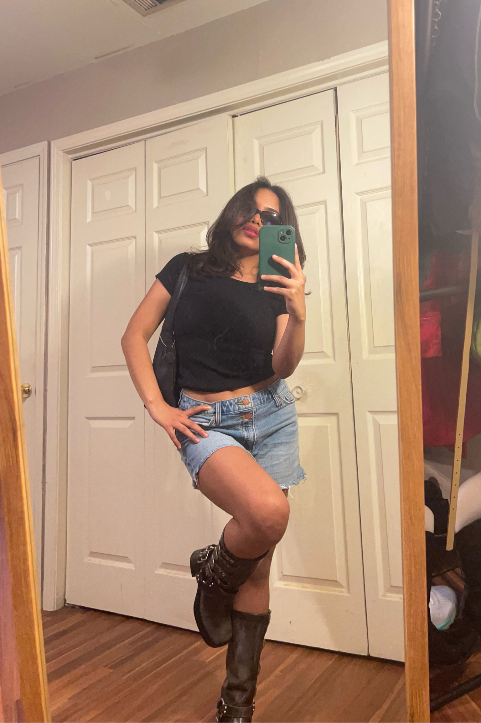 casual fit
tj maxx short sleeve top(S)
target shorts(4)
steve madden boots(S)
