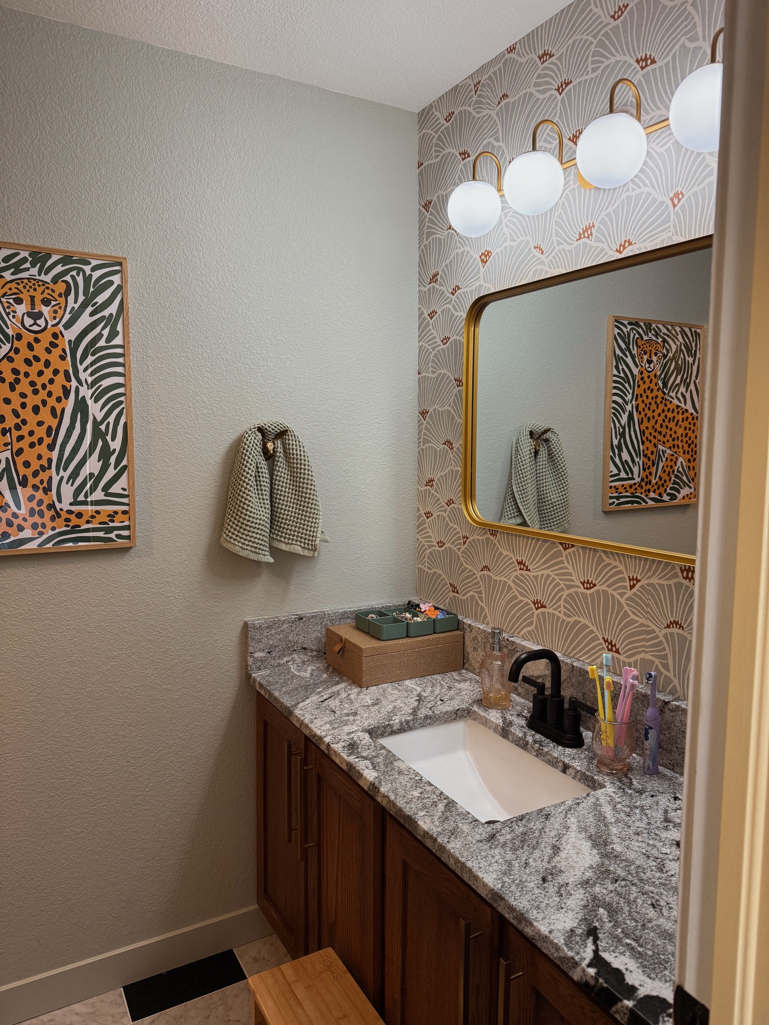 sharing the details of my daughter's bathroom!  

 #LTKHome #LTKFindsUnder100 #LTKKids