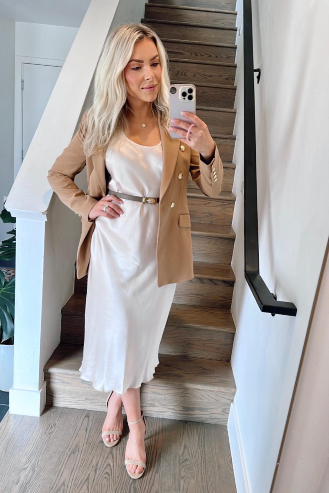 Classic Silk slip dress & blazer outfit - perfect for work, church, brunch, dinner etc. 


Office outfit / corporate / office fashion / business casual / business looks / ootd / the look for less / old money /elegant style / fall fashion / Sunday’s best / church / silk slip dress / Hermes / classic belt / dress belt 