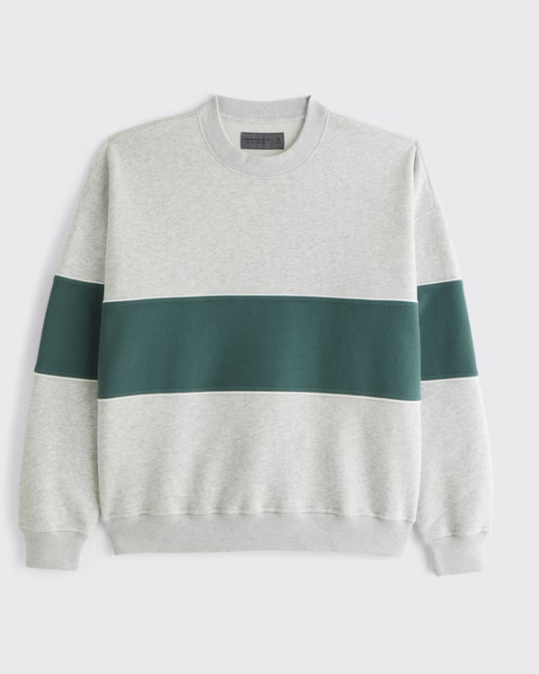 Essential Crew Sweatshirt | Abercrombie & Fitch (US)