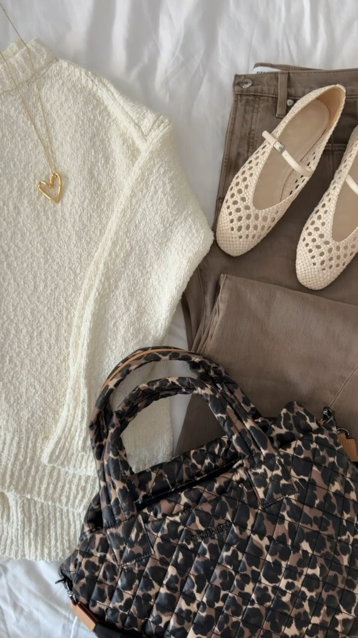 Spring neutral outfits, mary jane flats, leopard print bag, pedant necklace, annabrstyle

#LTKOver40