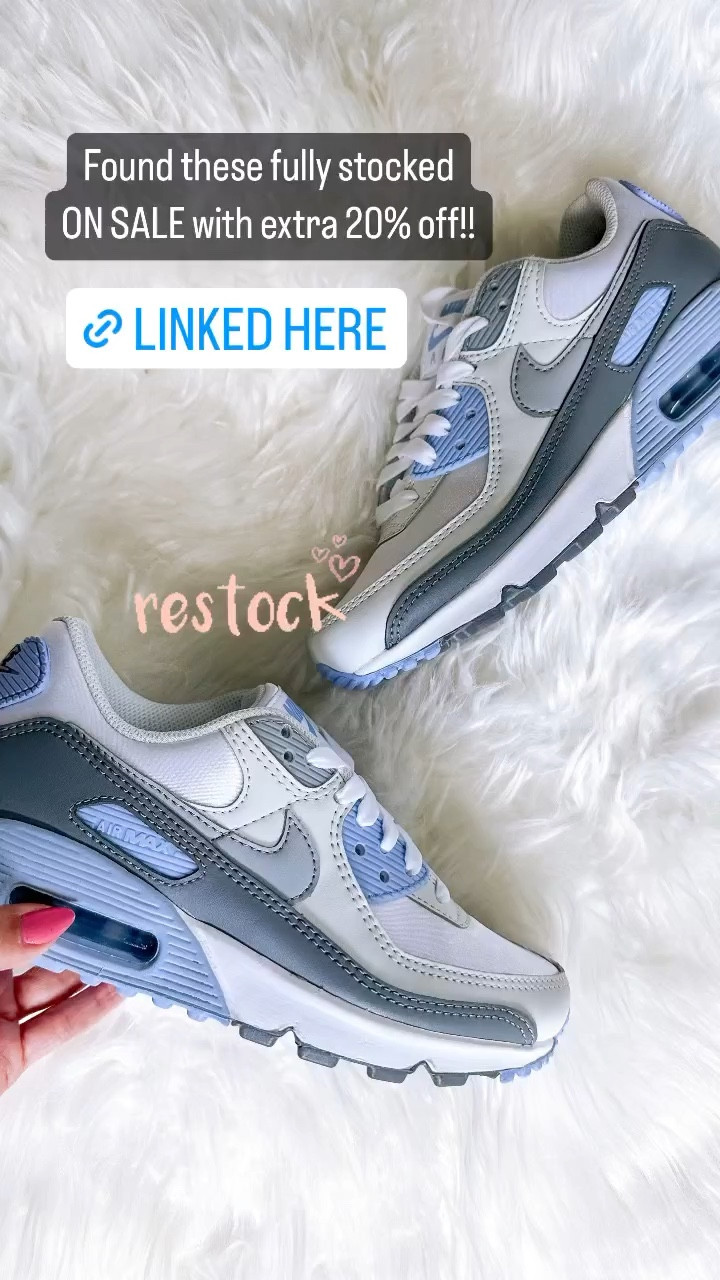 Sneakers on sale 14% off plus extra 20% with code SCHOOL20

#LTKsalealert #LTKshoecrush #LTKFind