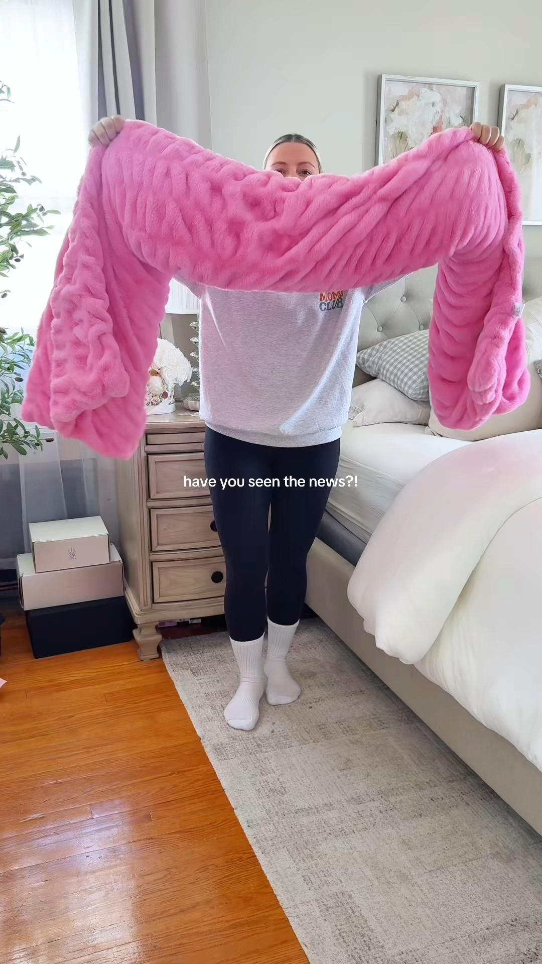 Comfort just dropped new sizes in the dreamiest coziest blanket!! 

Comfrt Dreamer blanket, oversized cozy blanket, plush throw blanket, luxury soft blanket, neutral home decor blanket, viral TikTok blanket, couch throw blanket, warm lightweight blanket, aesthetic bedding essential, giftable cozy blanket 

#LTKHome #LTKSaleAlert #LTKValentine