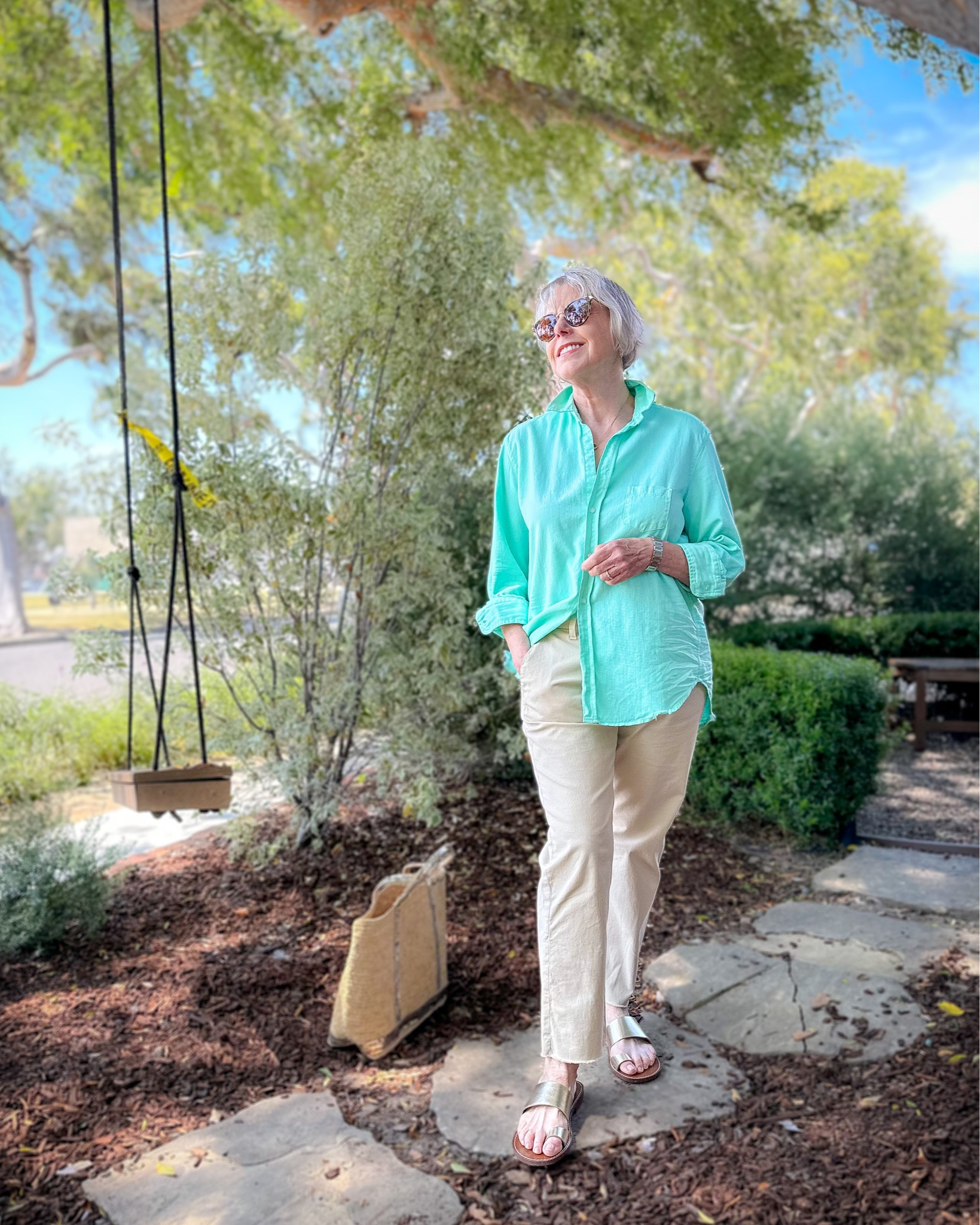 #ad Relaxed, refined separates from @frankandeileen. These Wicklow chinos are the perfect lightweight summer pants! 
 #FrankandEileenPartner #WearLoveRepeat


#LTKSeasonal #LTKstyletip