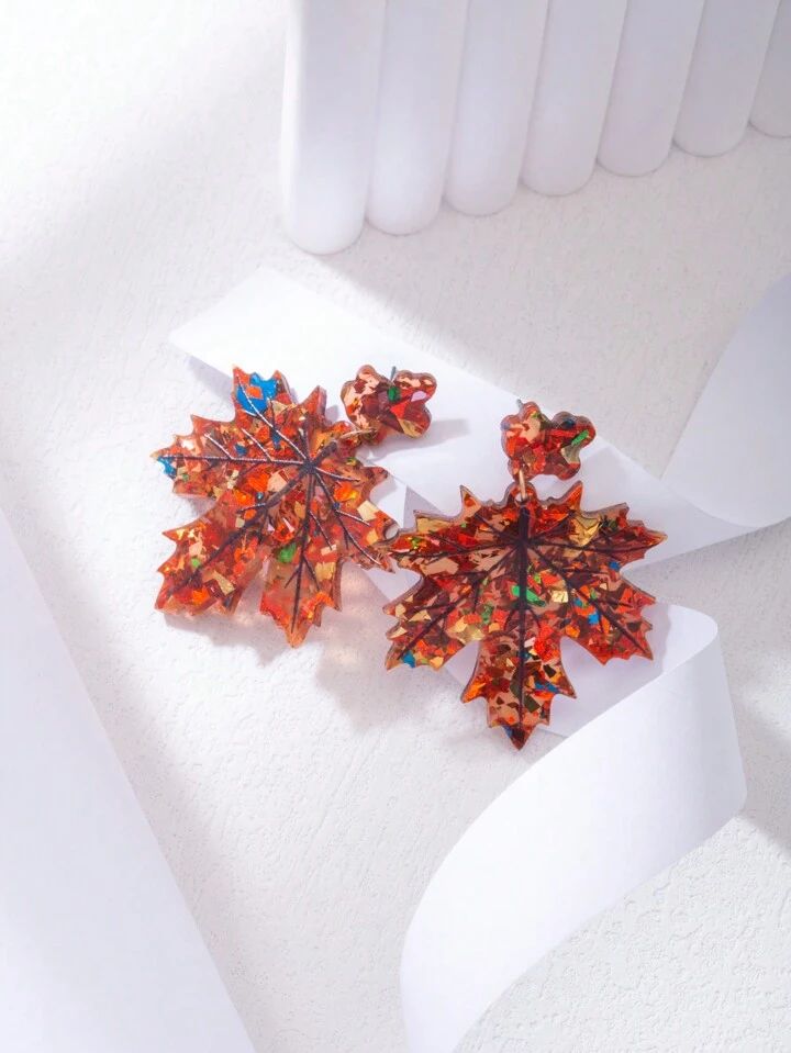 1pair New Unique Small Bear & Maple Leaf Acrylic Luxury Elegant Earrings | SHEIN USA | SHEIN