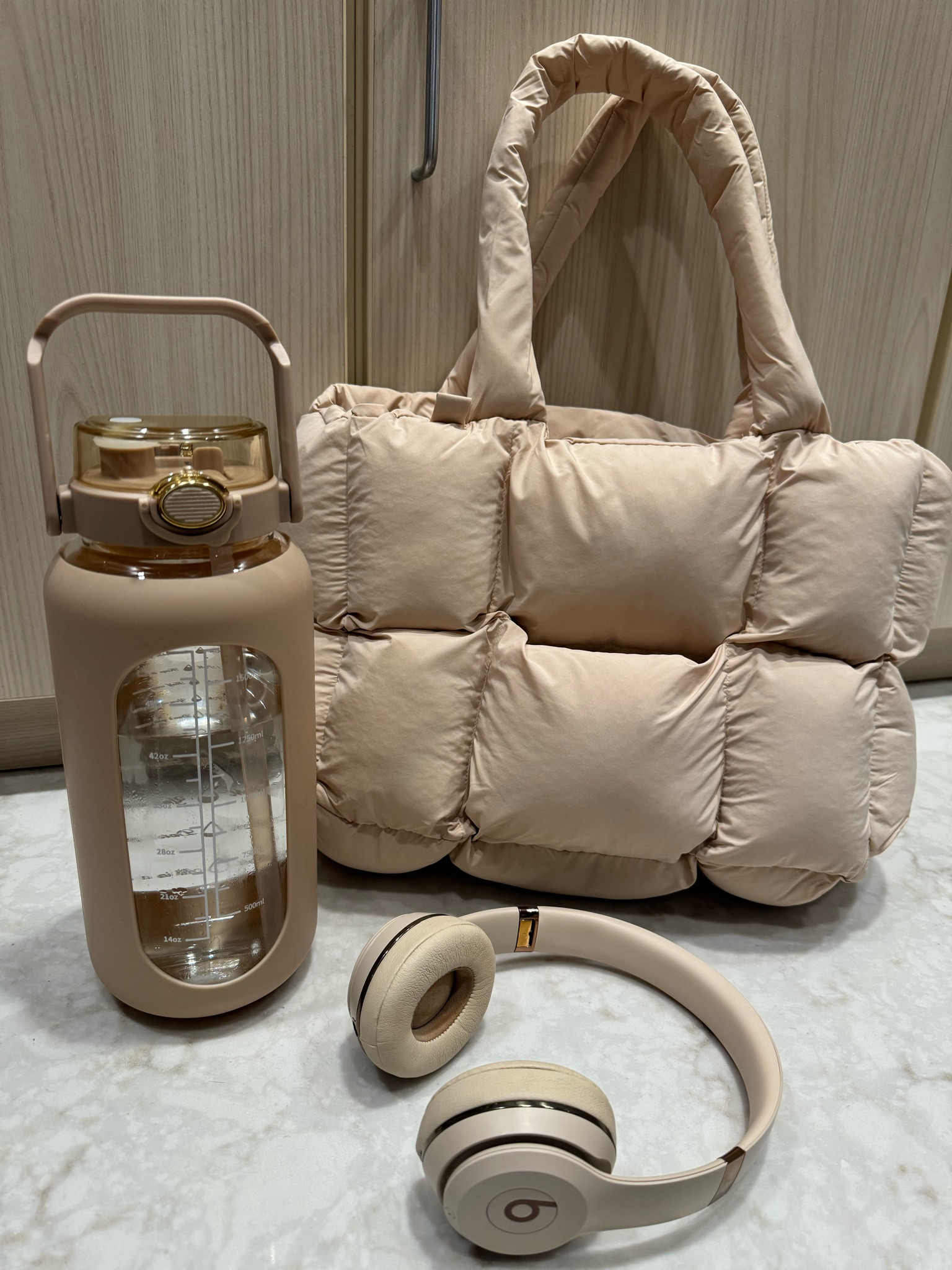 An all-neutral gym aesthetic ✨💪🏼

#LTKFindsUnder50 #LTKActive #LTKFitness