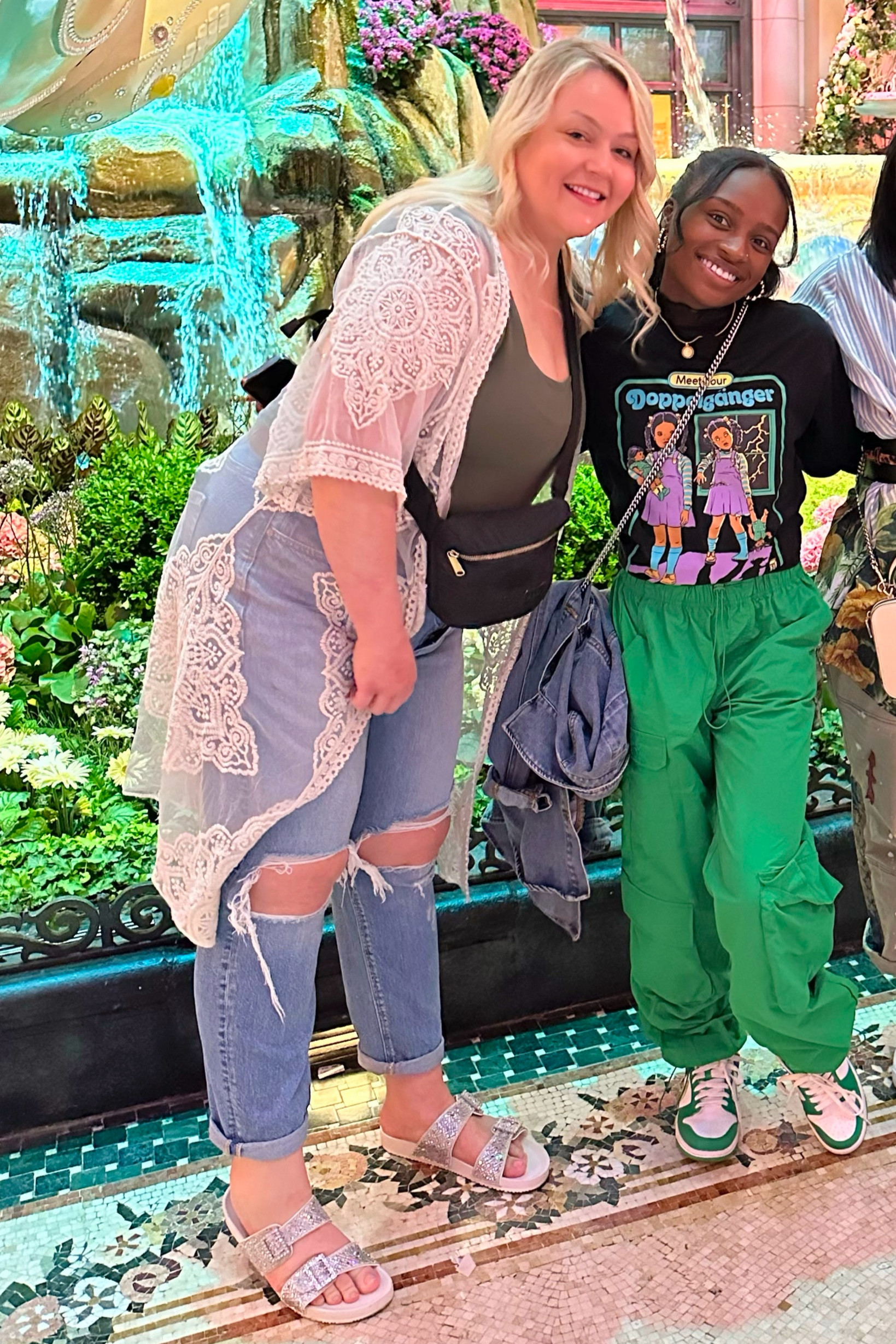 What To Wear In Vegas In March - Emily’s and Destiny’s outfits 