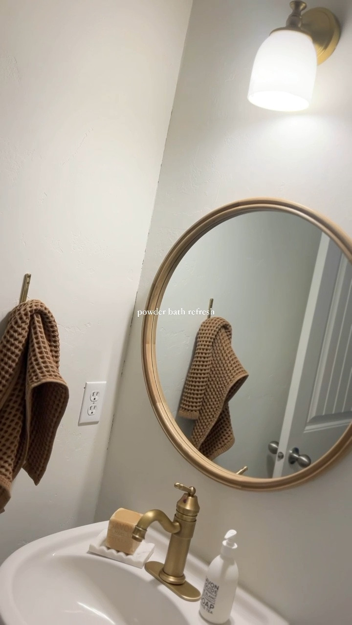 powder bath refresh — all the details ✨

peel and stick floor pops
gold faucet 
gallery wall 

#LTKfindsunder100 #LTKhome #LTKstyletip