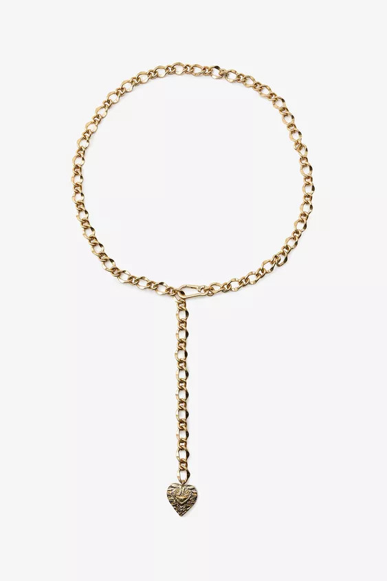 Metal link chain belt with an embossed heart pendant. Lobster clasp closure. | Zara US